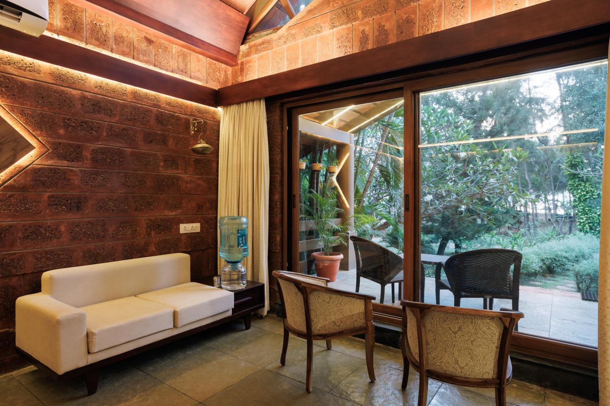 Sai Vishram Beach Resort Bainduru Exteriér fotografie