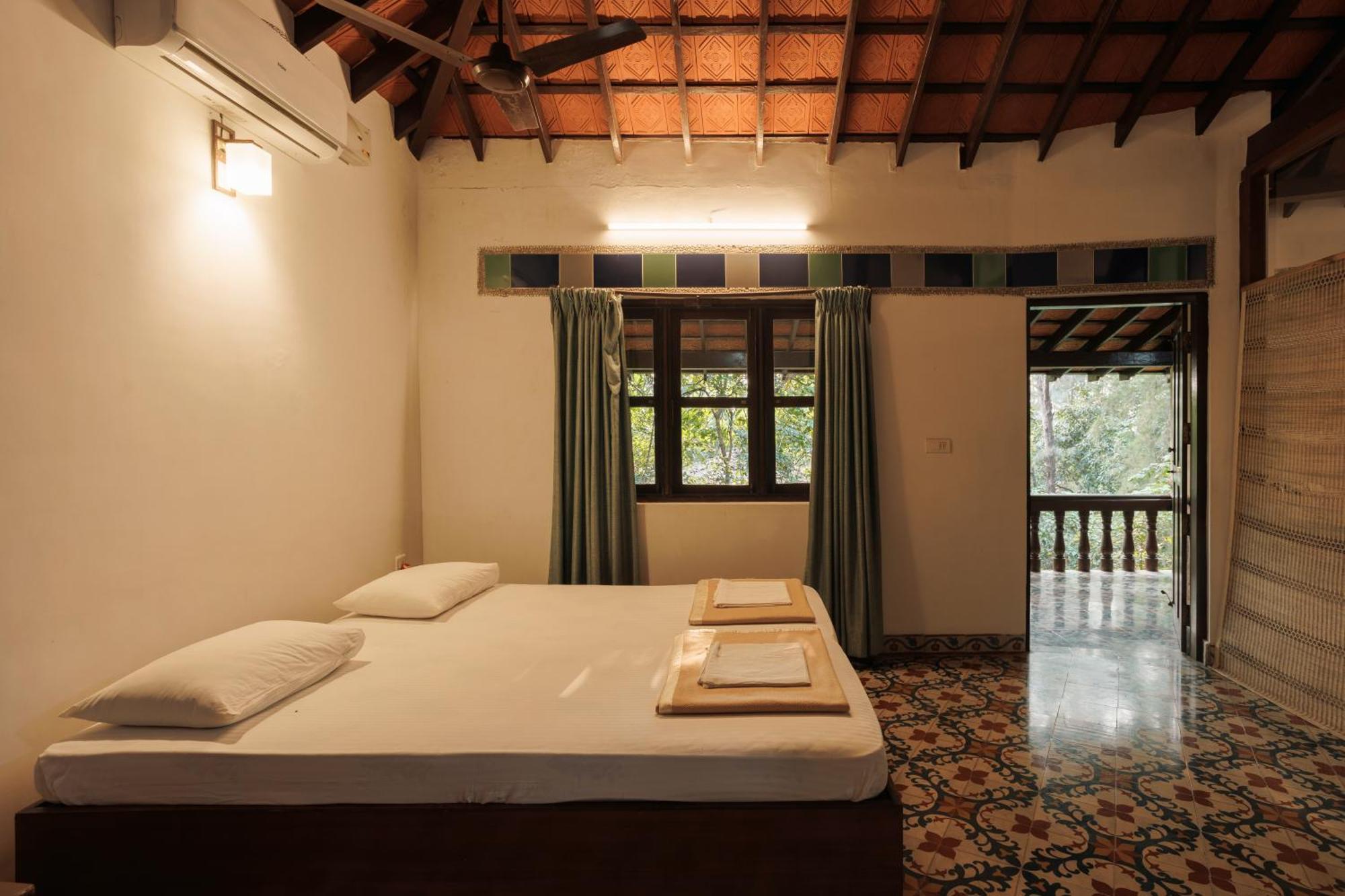 Sai Vishram Beach Resort Bainduru Exteriér fotografie