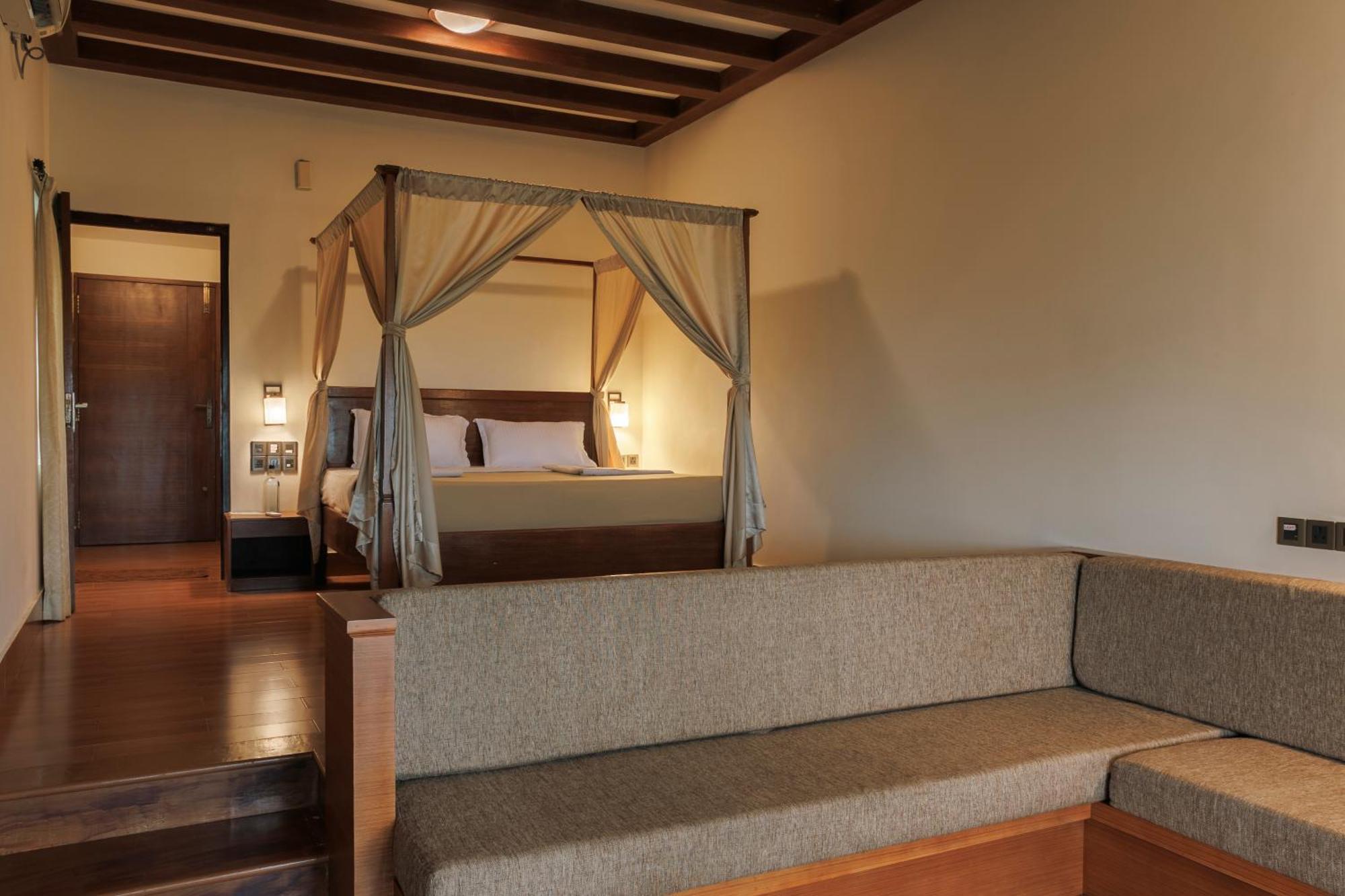Sai Vishram Beach Resort Bainduru Exteriér fotografie