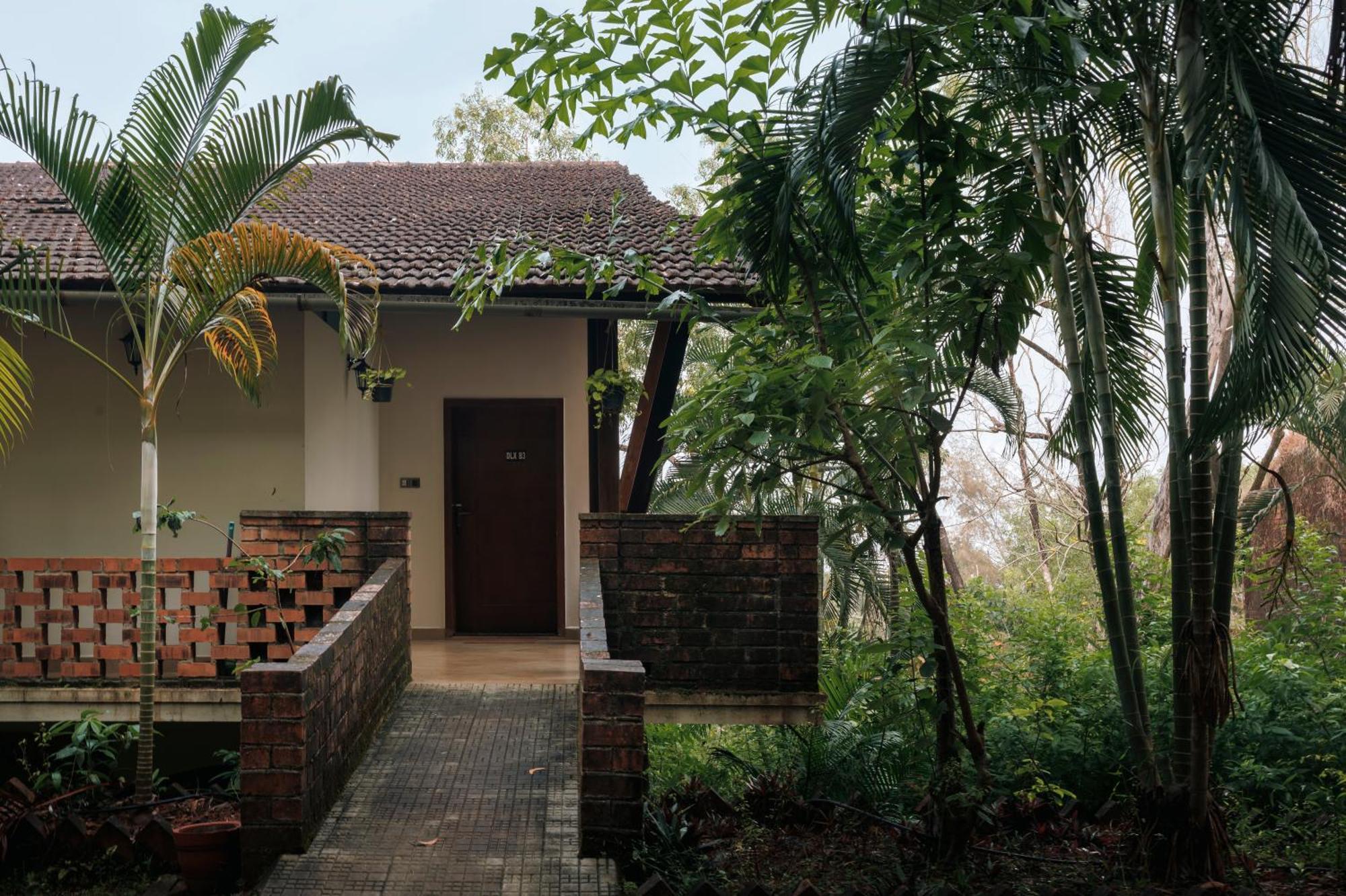Sai Vishram Beach Resort Bainduru Exteriér fotografie